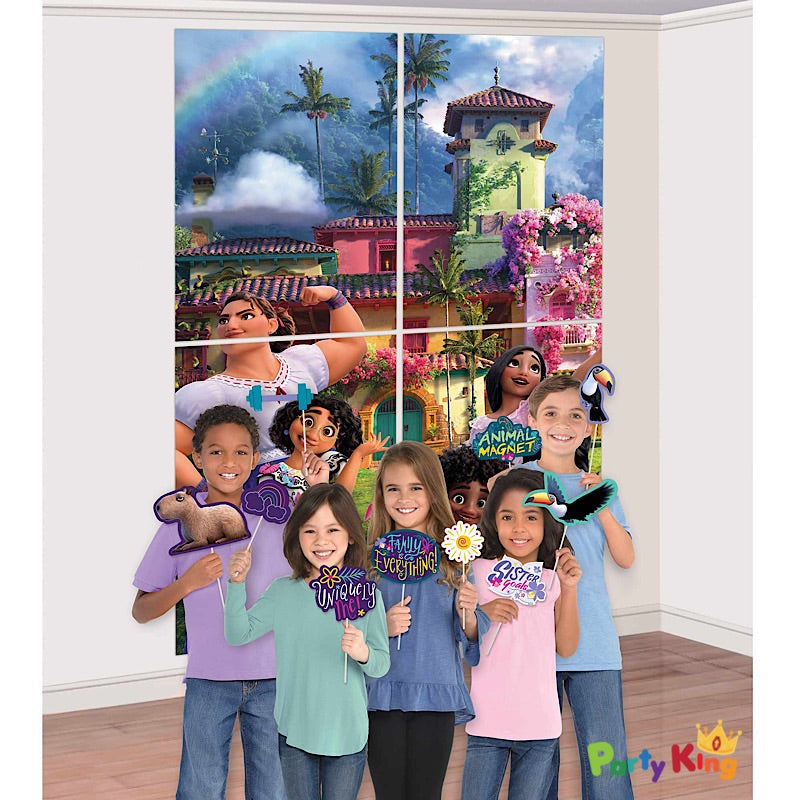 Encanto Scene Setter with Assorted Photo Props