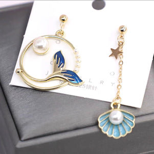 Whale Tale and Seashell with Pearl Earring