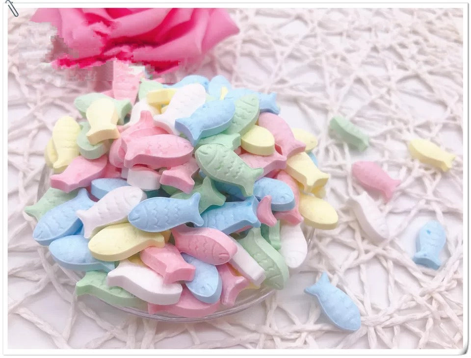 Edible Sugar Fish Shape Cake Decoration 