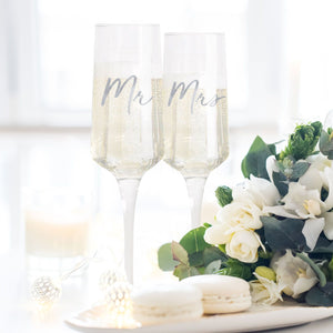 Wedding Mr & Mrs Champagne Flute Set